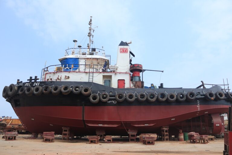tugboat dpl